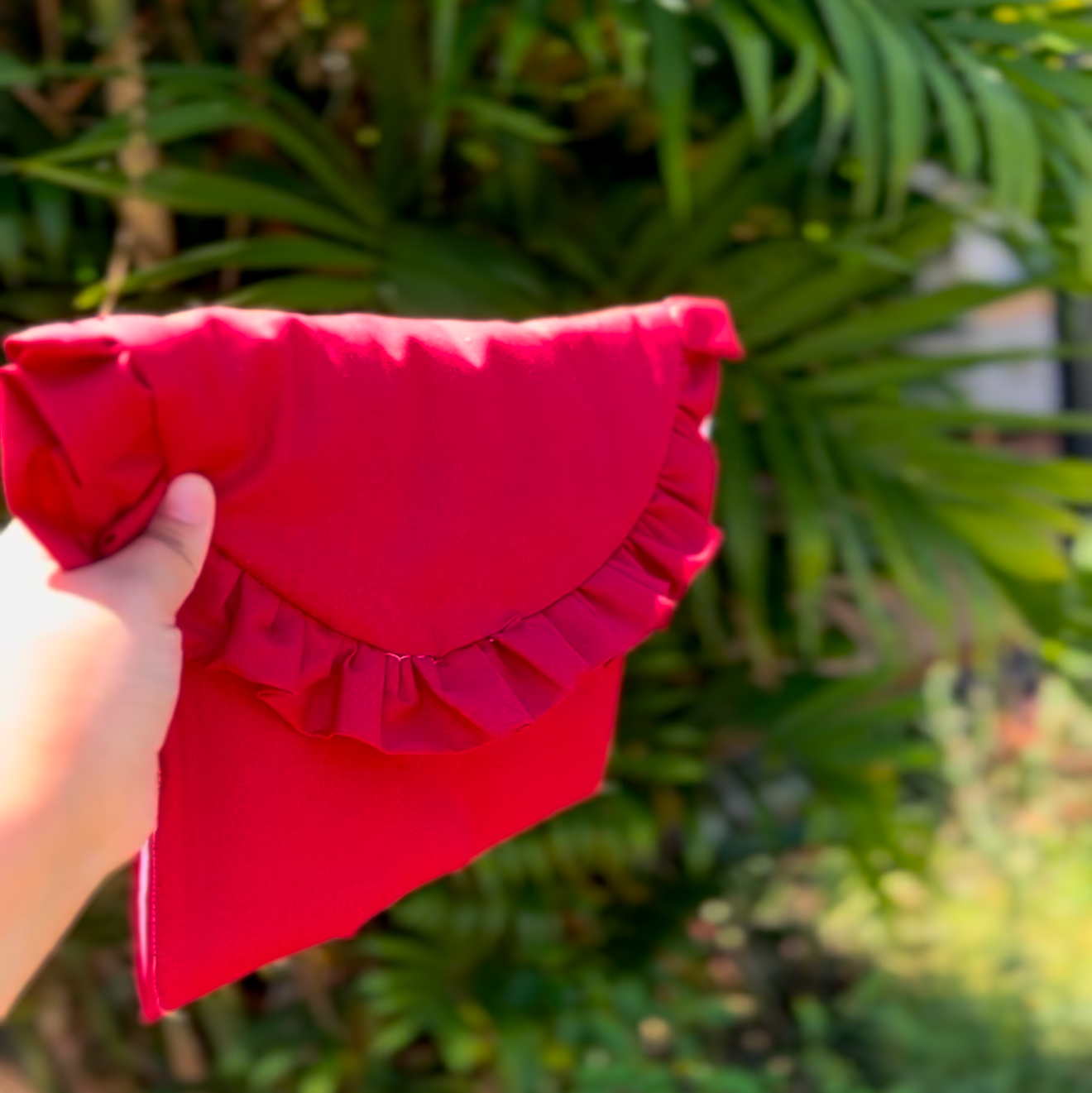 Ruffle Pouches